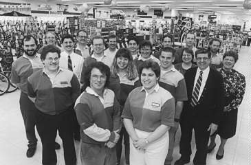 [Picture of the many staff at Braun's]